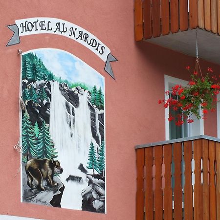 Hotel Garni Al Nardis Carisolo Kültér fotó