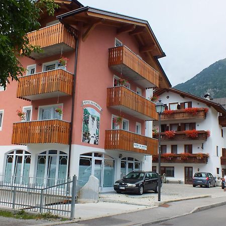Hotel Garni Al Nardis Carisolo Kültér fotó