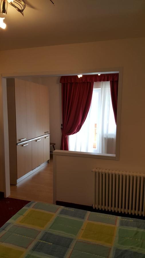 Hotel Garni Al Nardis Carisolo Kültér fotó